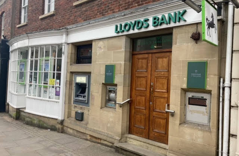Lloyds branch in Welshpool